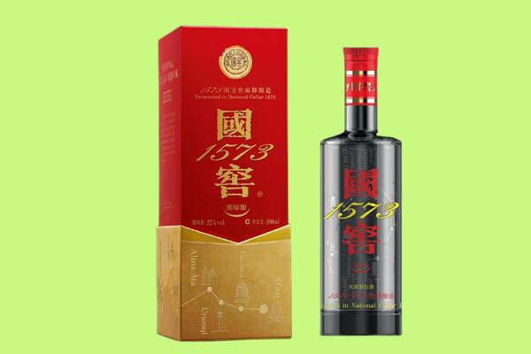 潞州区回收国窖1573.jpg
